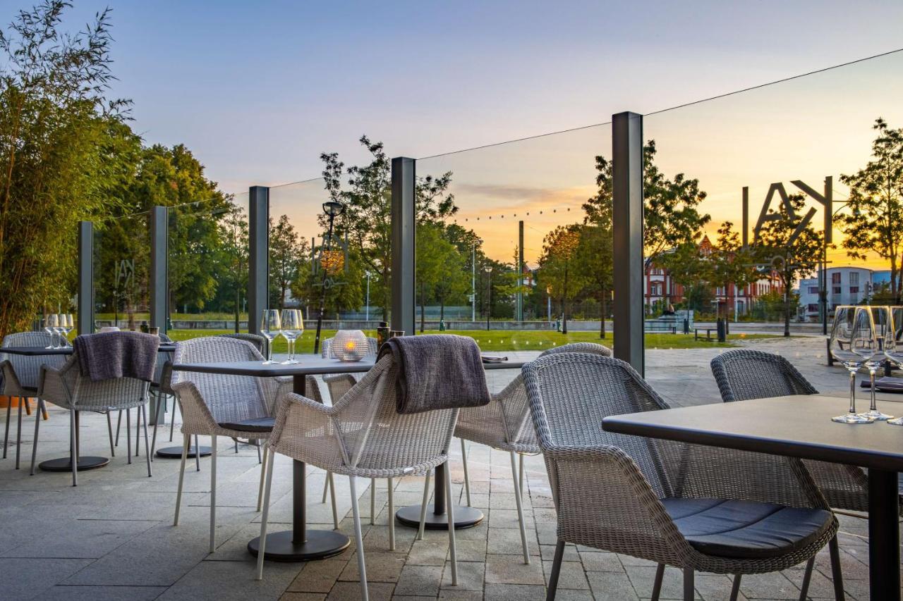 Radisson Blu Hotel Rostock Exterior photo